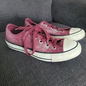 Womens Faded Burgundy Converse